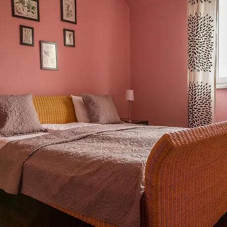 Lägenhet Napfurdo Apartman Velence